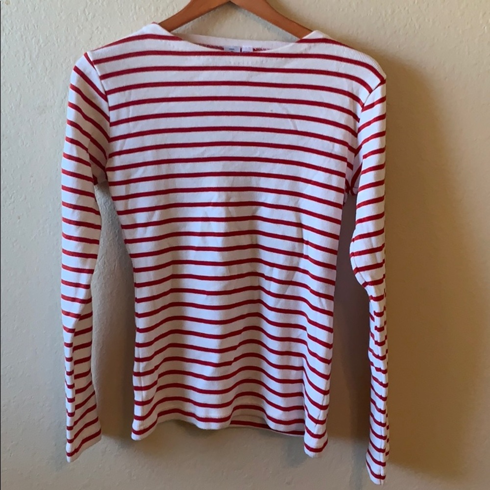 Long sleeve top with boatneck